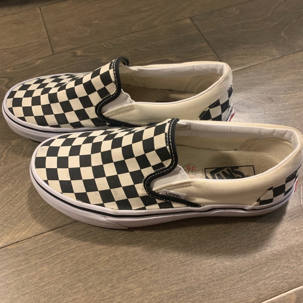 womens checkerboard van slip ons size 7 1/2. Regularly worn
